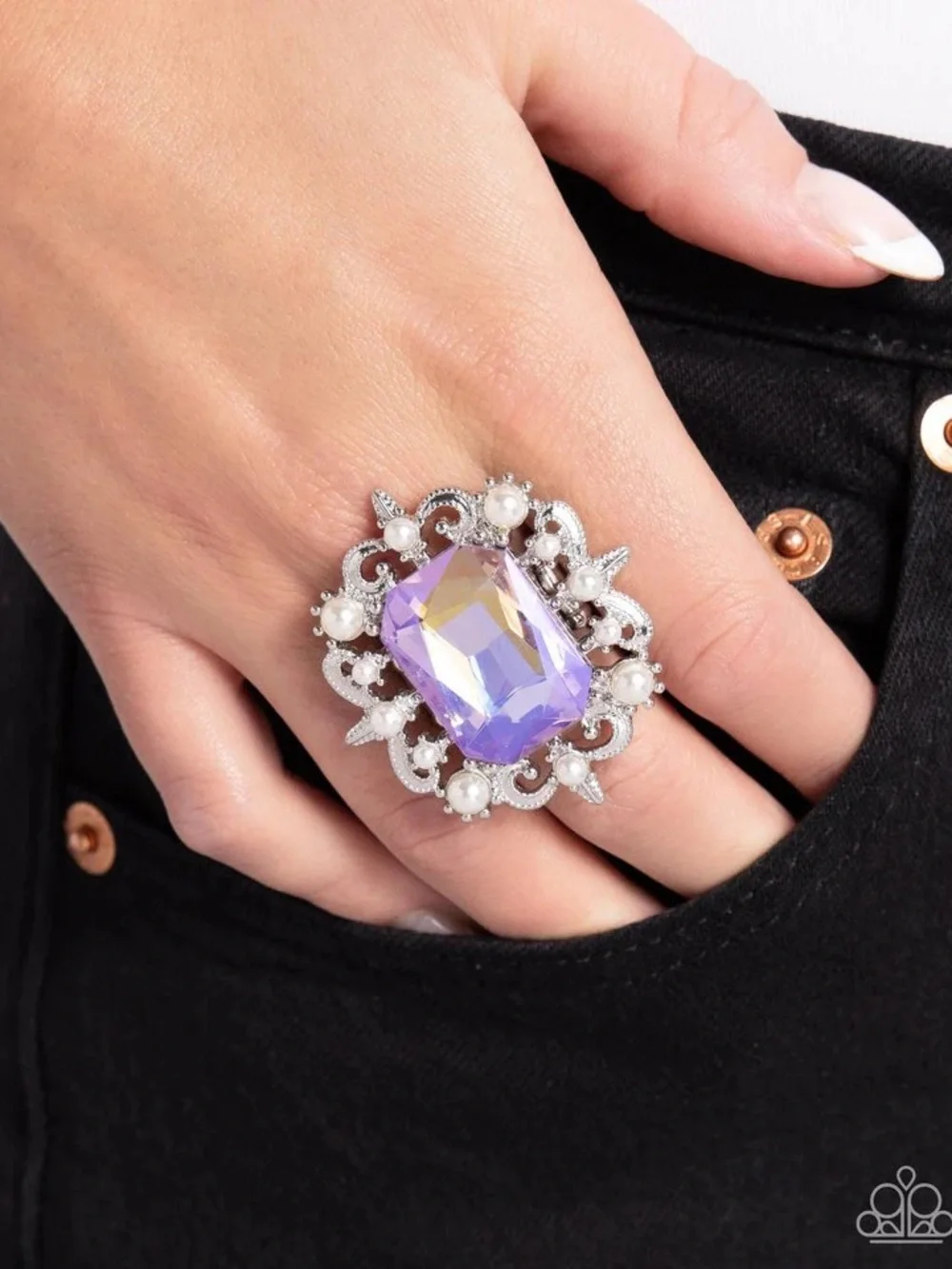 Elegant Lavender Gem Statement Ring